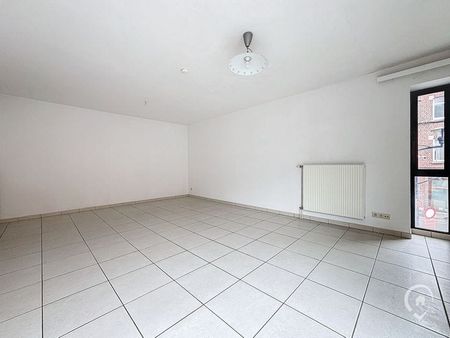 Appartement te huur - Foto 3