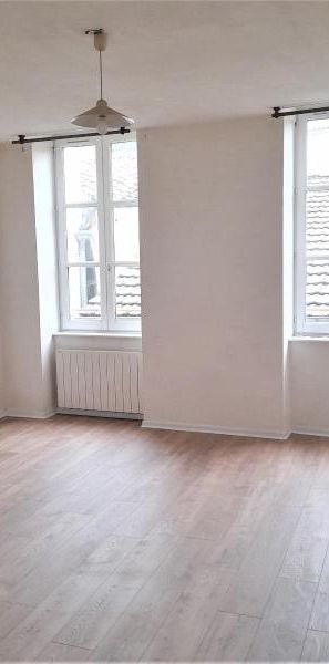 Location appartement 1 pièce de 32.04m² - Photo 1