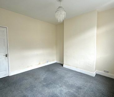 Oliver Street - Photo 5