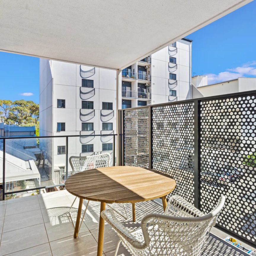 Beachfront Living at Its Best - 35/58 Kent Street, Rockingham - Can be Furnished - Photo 1
