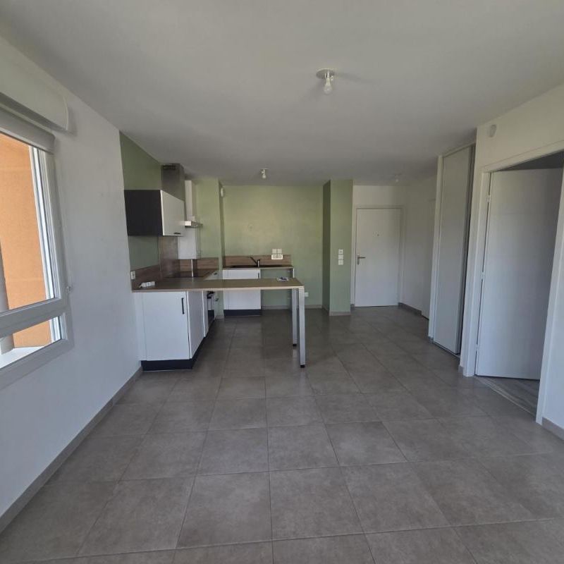 Location Appartement 2 pièces 41m² THONON LES BAINS 74200 - Photo 1