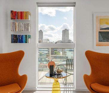 An exceptional three-bedroom penthouse in the sought-after Dance Square development, offering 1,756 sq ft of beautifully presented living space and multiple private terraces. - Photo 5