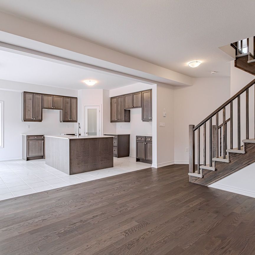 For Lease - 39 Mair Avenue, Brantford, Ontario - Photo 1