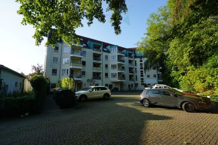 Sanierte 2-Raum-Wohnung mit Balkon in Schedewitz - Photo 4