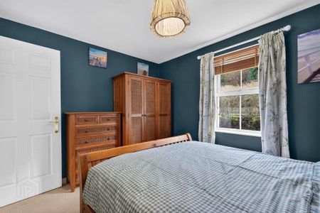 19 Rhanbuoy Gardens, Seahill, Holywood, BT18 0GA - Photo 2