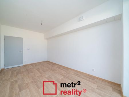 Pronájem bytu 2+kk 73 m2 - Fotografie 5