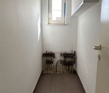 Appartement te huur in Opoeteren voor € 550 met 1 slaapkamer - Photo 3