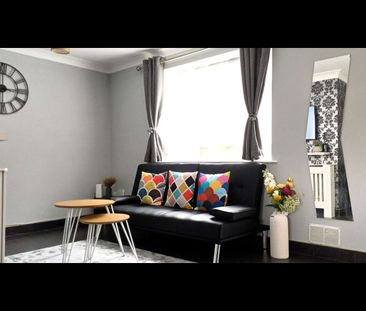 3 Bed Semi-Detached House, Hunts Close, LU1 - Photo 6