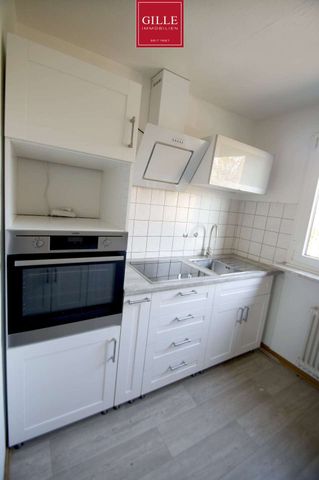 Neuss-Reuschenberg: Helle u. großzügige 3-Zim.-Whg mit Tageslichtbad, EBK u. Terrasse - Photo 4