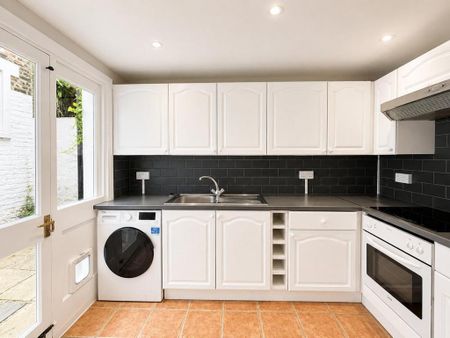 1 bedroom apartment to rent - Photo 4