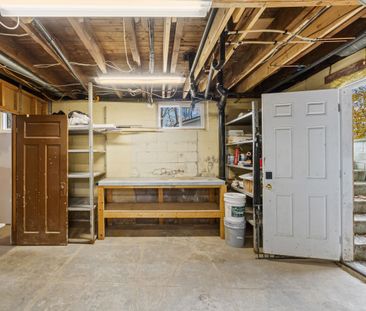 For Lease - 2383 Kirk Road, Hamilton, Ontario - Photo 2