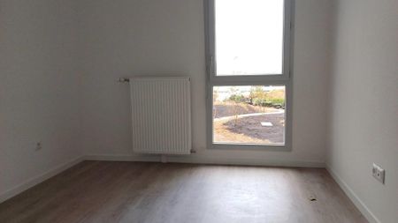 location Appartement T3 DE 62.53m² À REIMS - Photo 5