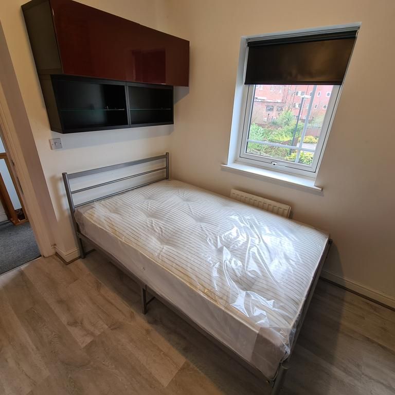 3 bedroom townhouse to rent - Photo 1
