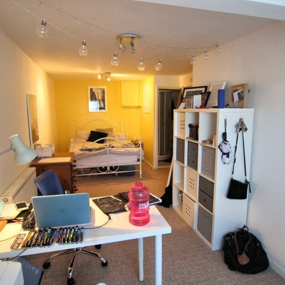 Pendennis Rise, Falmouth - Photo 1