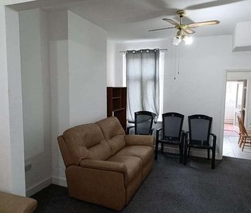 Kingsley Road, TW3 - Photo 2