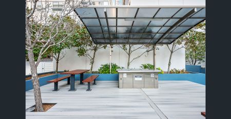 1 BEDROOM FURNISHED APARTMENT WITH SPECTACULAR SWAN RIVER VIEWS! - Photo 2