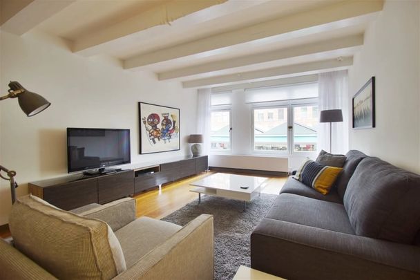 Singel | One Bedroom - Photo 1