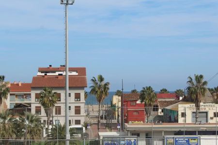 Carrer de la Reina, Valencia, Valencian Community 46011 - Photo 2