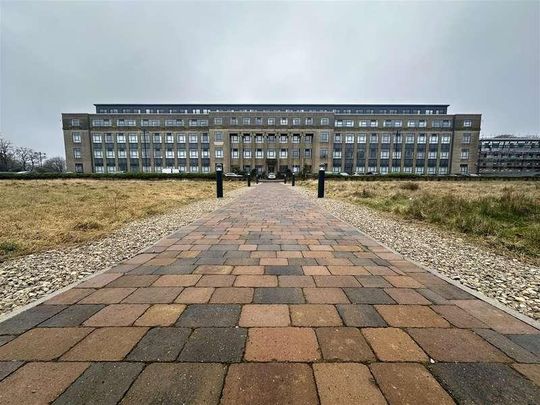 Card House, Bingley Road, Bradford - Photo 1