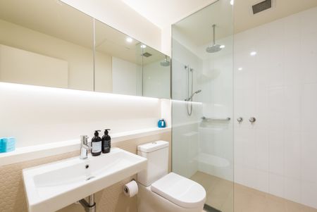 Fantastic Stylish Modern Apartment - Photo 5