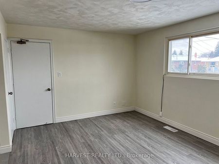 For Lease - 337 Frontenac Avenue, Oshawa, Ontario - Photo 3