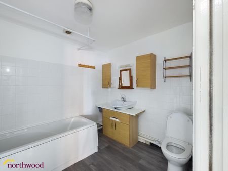 1 bedroom flat to rent - Photo 3