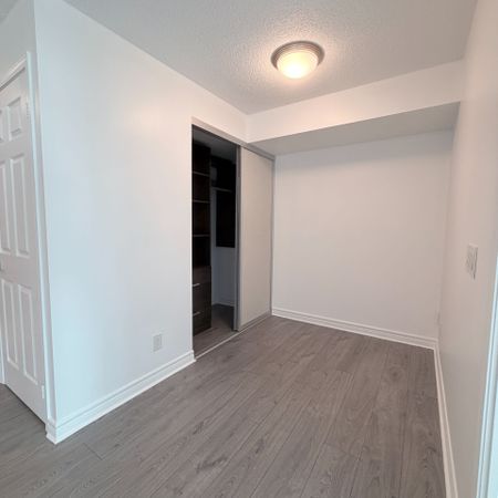 For Lease - 30 Grand Trunk Crescent Unit# 2308, Toronto, Ontario - Photo 3