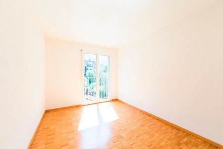 "Erdgeschosswohnung mittem im Grünen" - Photo 3