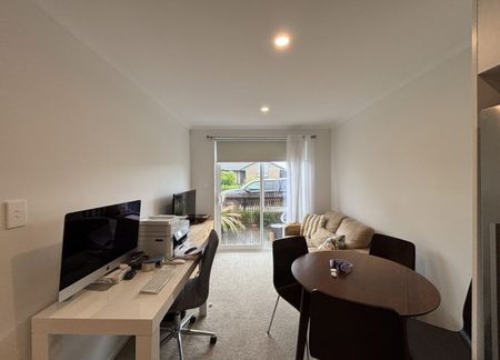 Lake’s Lifestyle - Photo 2