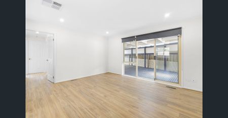 Beautifully updated home with SO MUCH PARKING! - Photo 3