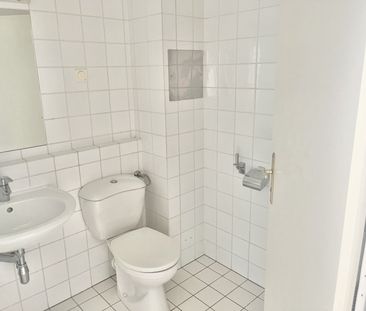 Lichtdurchflutete 1-Zimmer-Wohnung im 5. Stock mit Lift – Nähe U4 P... - Photo 3