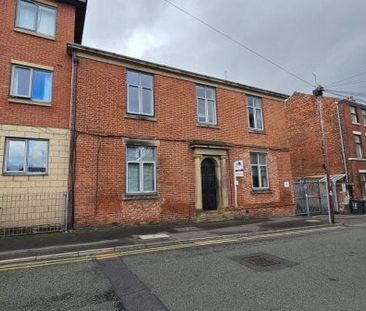 Grimshaw Place, Preston - Photo 3