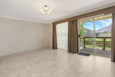 51 Wrights Road, Castle Hill. - Photo 2