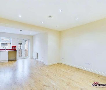 Lewes Road, Upperton, Eastbourne, BN21 - Photo 4