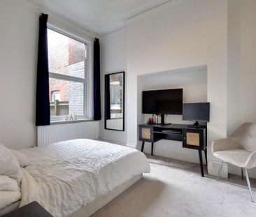 2 bedroom ground floor flat to rent - Photo 4