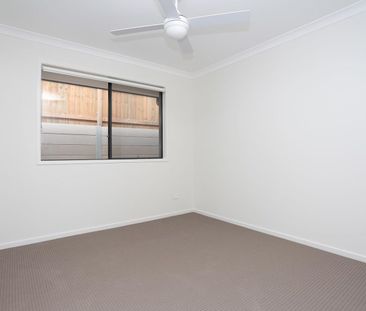 11 Bullock Street, Spring Mountain, Qld 4300 - Photo 3