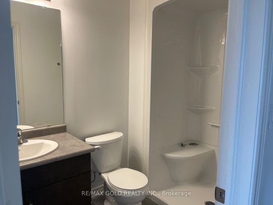 For Lease - 9525 Tallgrass Avenue, Niagara Falls, Ontario - Photo 1