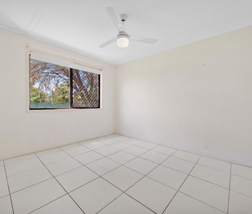 Neat & Convenient Three-Bedroom Apartment in Prime Mount Warren Par... - Photo 6