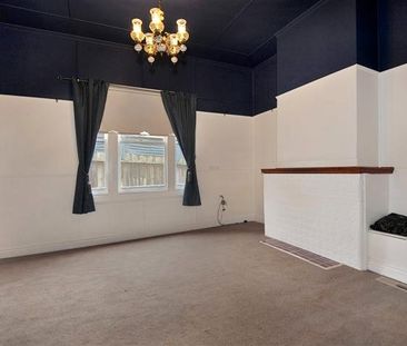 618 Bond Street, Golden Point - Photo 2