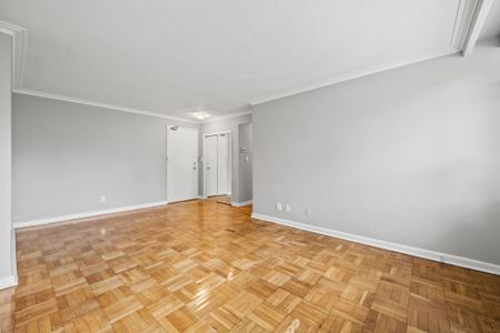 For Lease - 221 Russell Hill Road Unit# 303, Toronto, Ontario - Photo 5