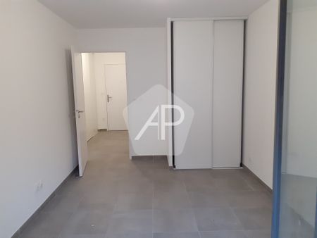 Location Appartement 2 pièces 42m² BRIANCON 05100 - Photo 2