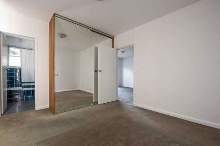 3/647 Toorak Road, Toorak. - Photo 5