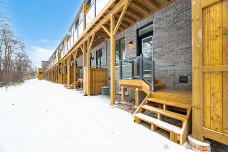 For Lease - 46 Folcroft Street, Brampton, Ontario - Photo 3