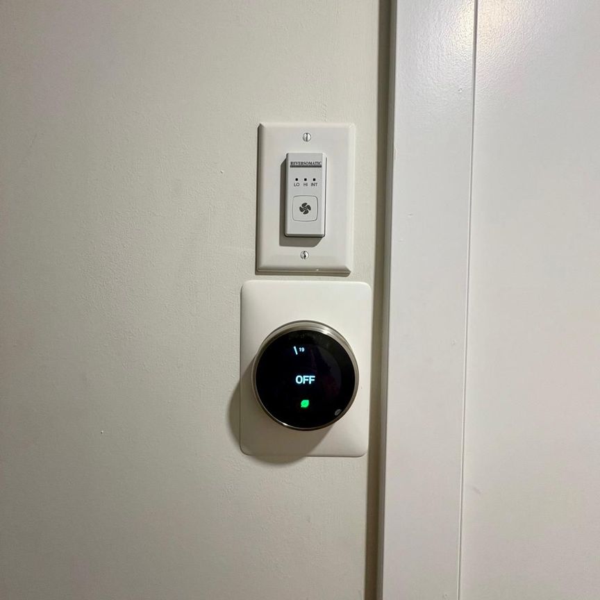 For Lease - 1355 Shevchenko Boulevard Unit# Ground floor, Oakville, Ontario - Photo 1