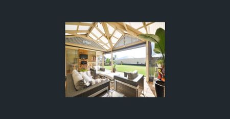 Stunning 4 Bedroom Family Home in Aldinga Beach - Photo 5