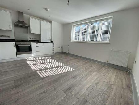 Genesis House, Wellesley Road, Sutton, SM2 - Photo 2