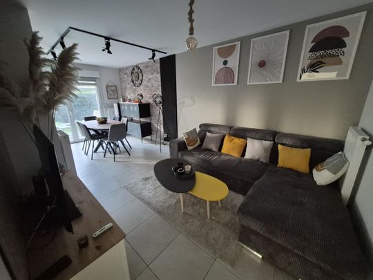 Location Appartement 2 pièces 47m² LOOS 59120 - Photo 1