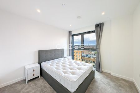 2 bedroom flat to rent - Photo 4