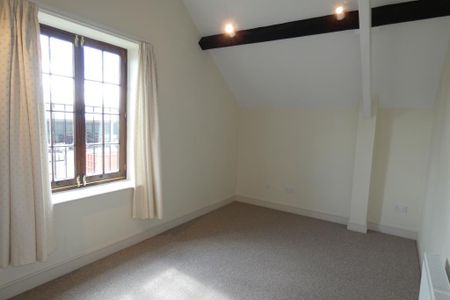 3 bedroom barn conversion to rent - Photo 3