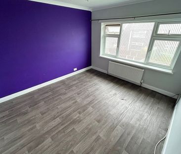 Attlee Close - Photo 2